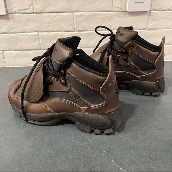 Nautilus sz 7 N1562 brown EH metatarsal safety work boots