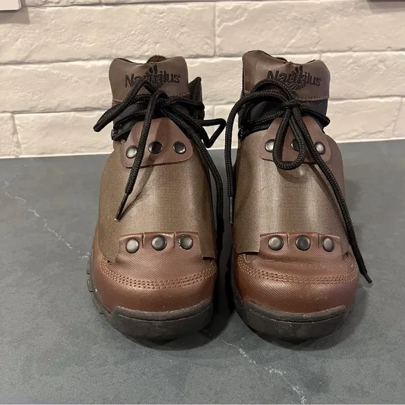 Nautilus sz 7 N1562 brown EH metatarsal safety work boots