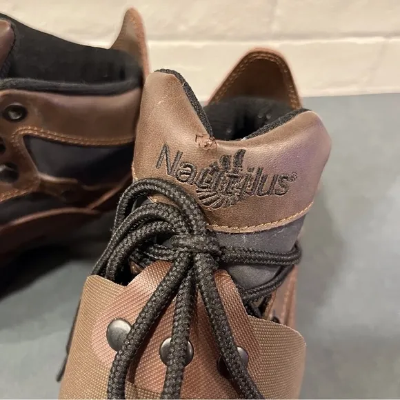 Nautilus sz 7 N1562 brown EH metatarsal safety work boots