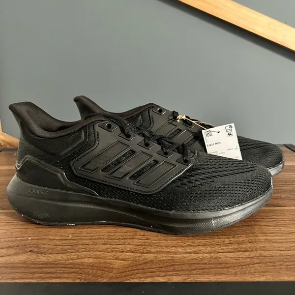 New Adidas EQ21 Run Men’s Running Shoe Size: 8.5 Black