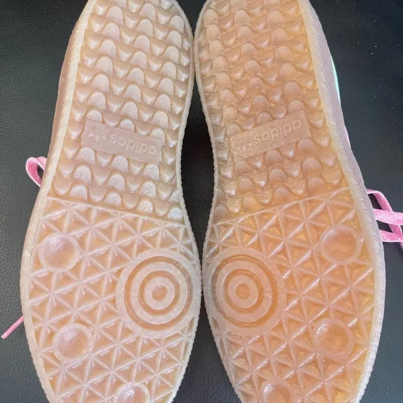 NEW Adidas Samba Sneakers