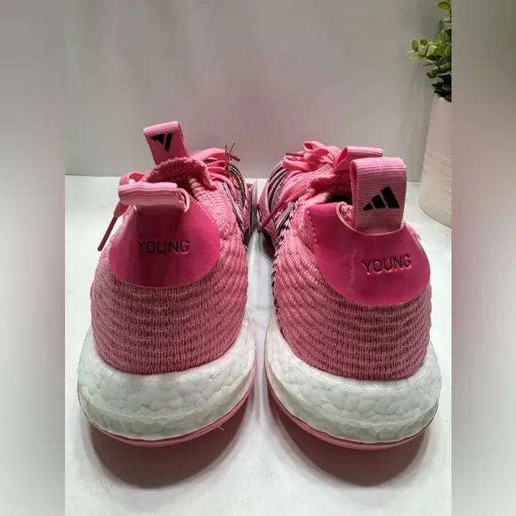NEW Adidas Trae Young 2 Basketball Shoes Bliss Pink Trap House IE1667 Men’s 9.5