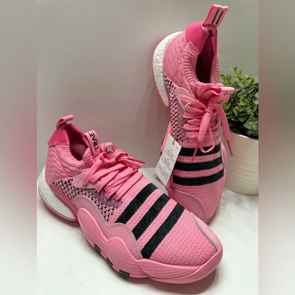 NEW Adidas Trae Young 2 Basketball Shoes Bliss Pink Trap House IE1667 Men’s 9.5