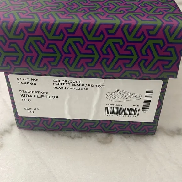 New, Authentic TORY BURCH Black KIRA FLIP-FLOP Sandals shoes size 9 or 10 SALE