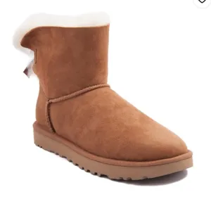 NEW Authentic UGG Women's Mini  Bailey Bow II Boots Shoes  Chestnut
