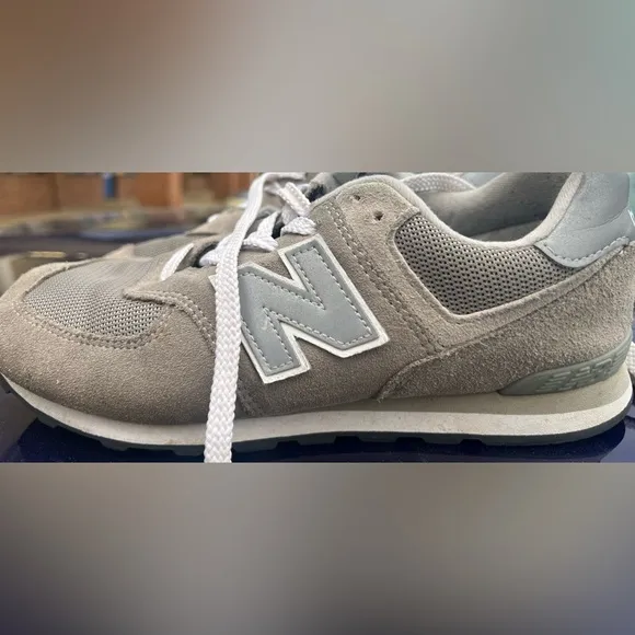 New Balance 574  Gray Athletic Shoes Suede Mesh Design