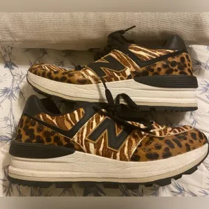 new balance 574 platform sneakers in animal print 9.5