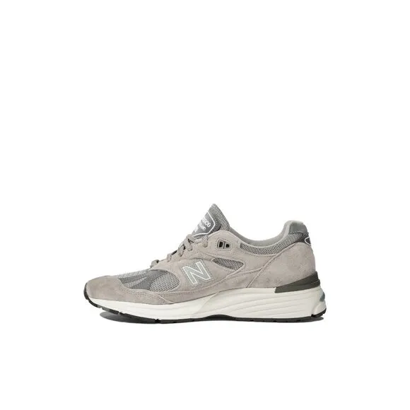 New Balance Sneakers &amp; Slip-on Size US 9
