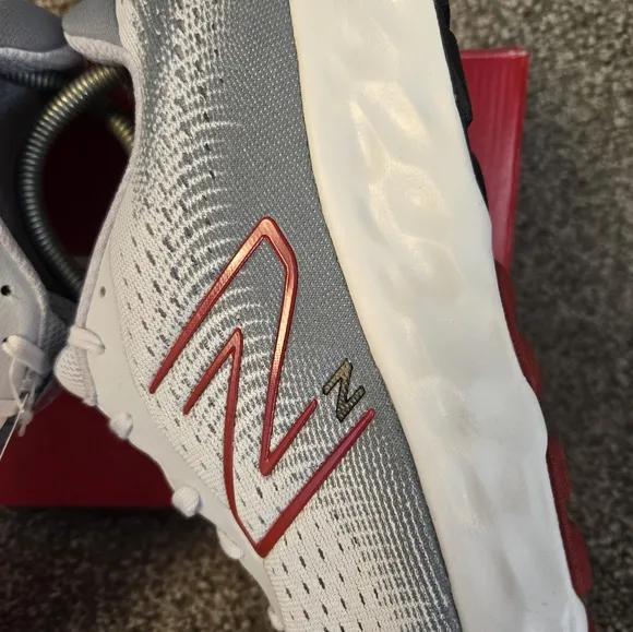 New Balance Unisex 520 V8 W520RG8 Gray White Running Shoes Sneakers SZ10 4E Wide
