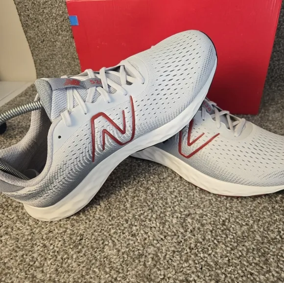 New Balance Unisex 520 V8 W520RG8 Gray White Running Shoes Sneakers SZ10 4E Wide