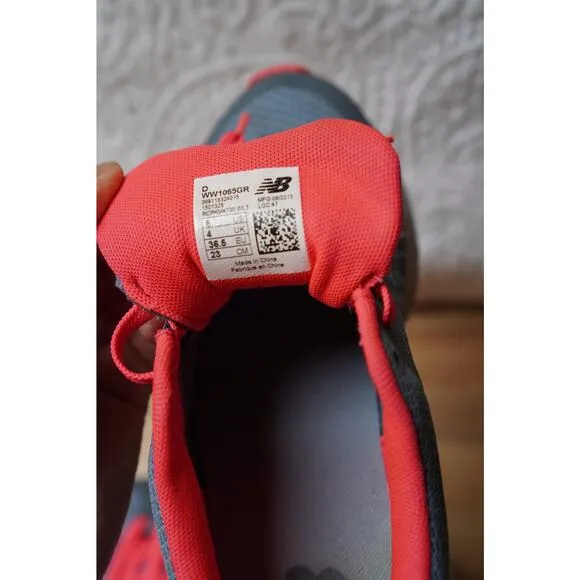 New Balance Women FantomFit 1065 Athletic Shoe Running Sneakers Gray Pink Size 6