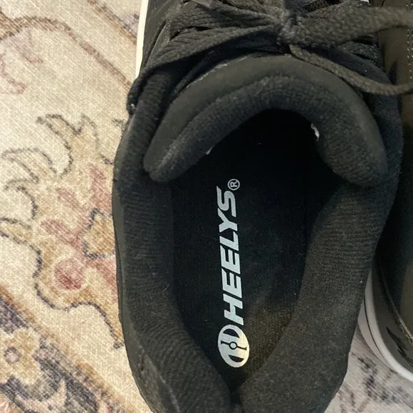 New Black Heelys