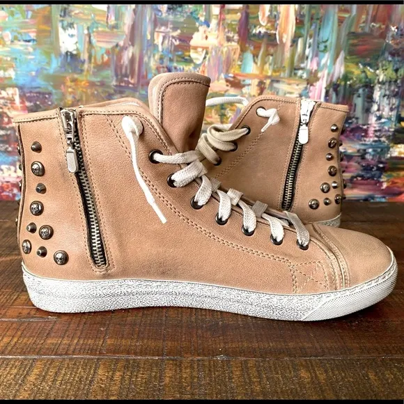 NEW Cuoieria studded high top leather sneakers