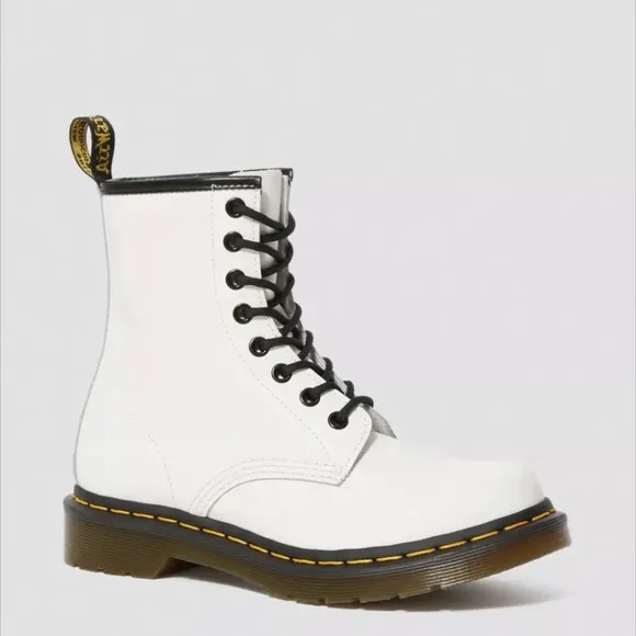 NEW Doc Marten 1460 Smooth Leather White Boots sz 6