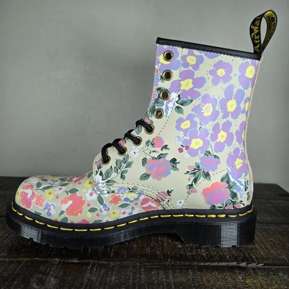 NEW Dr. Doc Martens 1460 Womens Size 6 Lace Up Boots Smooth Leather Floral White