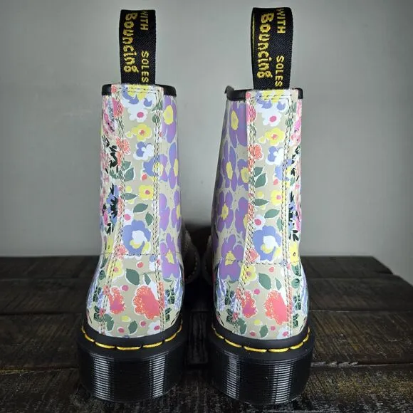 NEW Dr. Doc Martens 1460 Womens Size 6 Lace Up Boots Smooth Leather Floral White