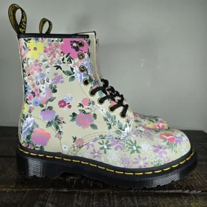 NEW Dr. Doc Martens 1460 Womens Size 6 Lace Up Boots Smooth Leather Floral White