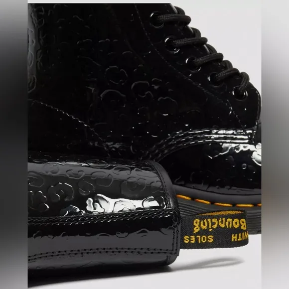 New Dr Martens 1460 LEOPARD EMBOSS PATENT LEATHER BOOTS Black Size 8