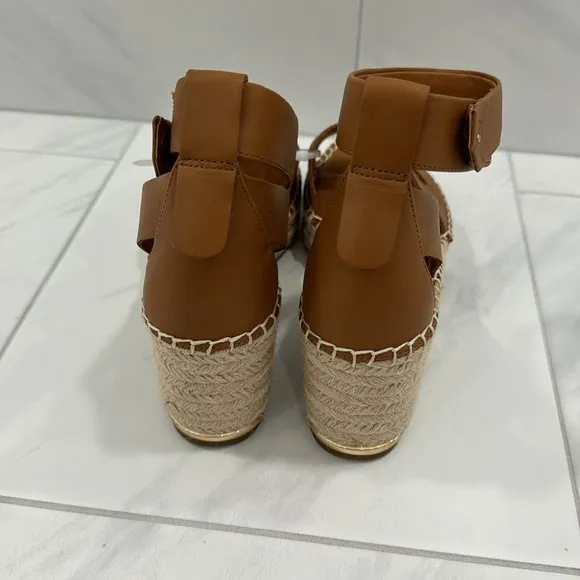 NEW! Franco Sarto Callia Sandals - Size 10
