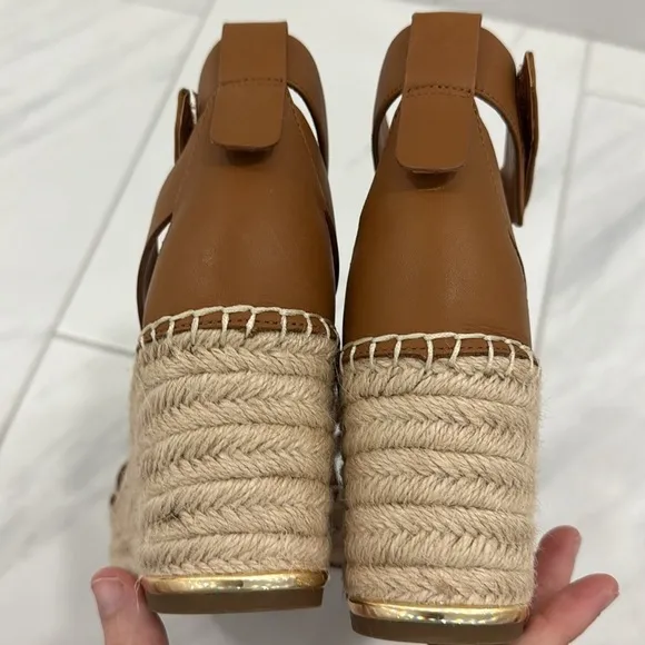NEW! Franco Sarto Callia Sandals - Size 10