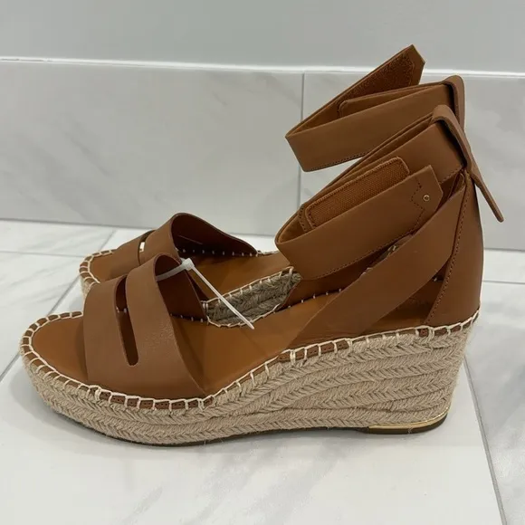 NEW! Franco Sarto Callia Sandals - Size 10