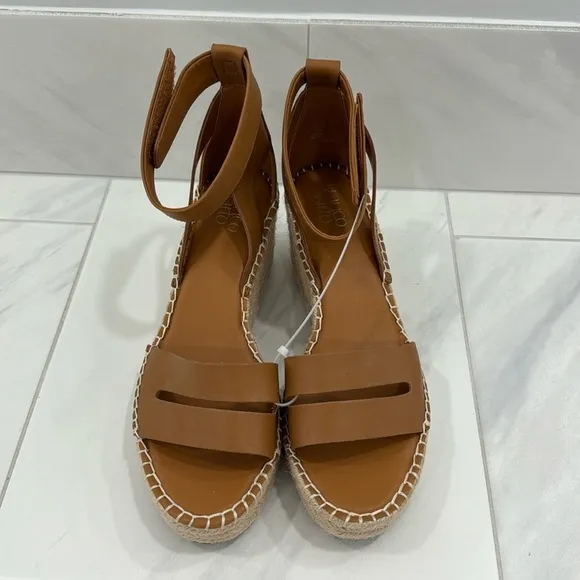 NEW! Franco Sarto Callia Sandals - Size 10