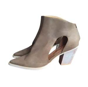 New FREE PEOPLE Wilder Pointed Toe Bootie Size 41 US 10.5
