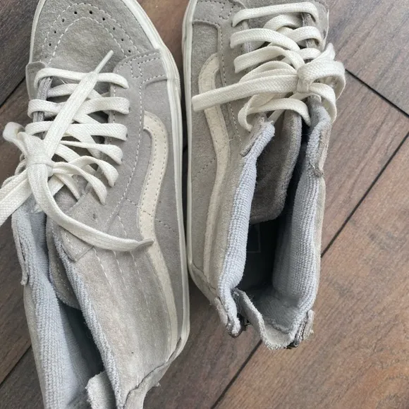 New high top Vans