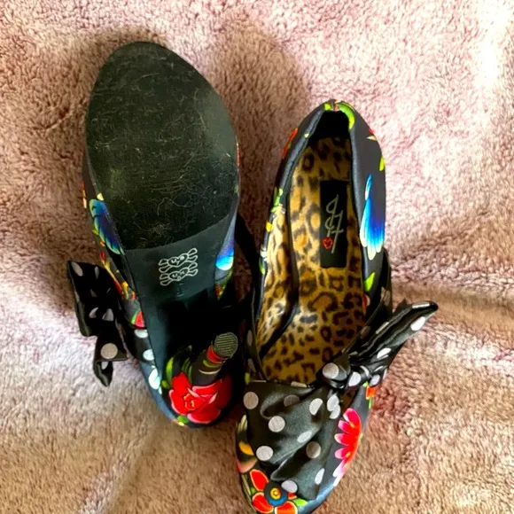 NEW IRONFIST 7” STILETTOS — Size 7