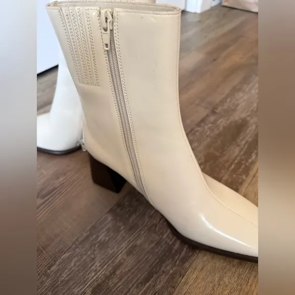 NEW Jeffrey Campbell Elegant White Ankle Boots Square Toe