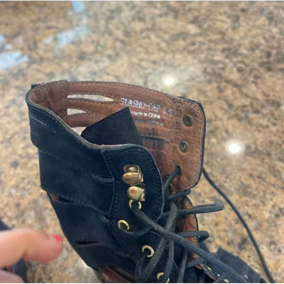 NEW Jeffrey Campbell Slashd Cap boots