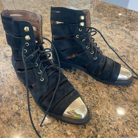 NEW Jeffrey Campbell Slashd Cap boots