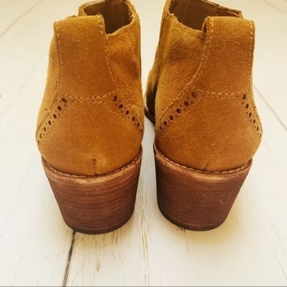 NEW Madewell Grayson brogue boots