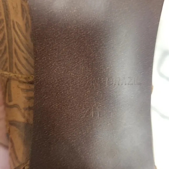 NEW! Matisse tooled leather booties