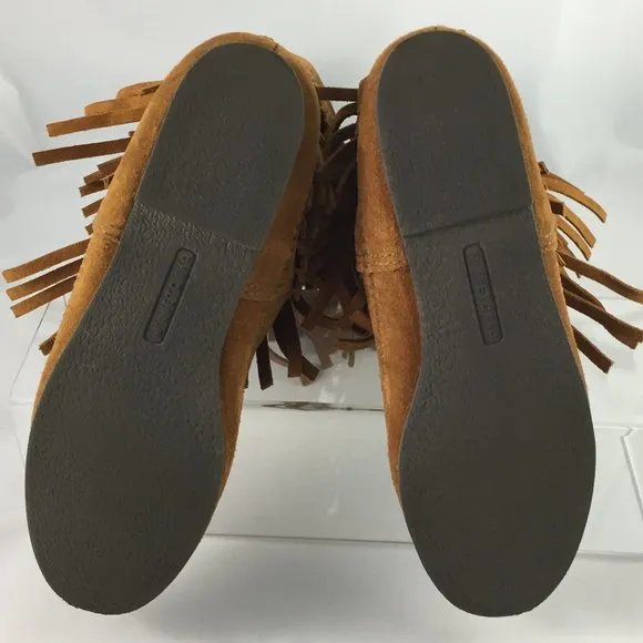 NEW Minnetonka 3-Layer Fringe Boots