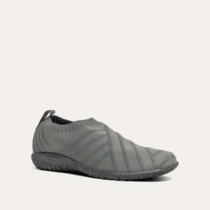 NEW NAOT women's okahu slip on shoes - medium in slate gray knit