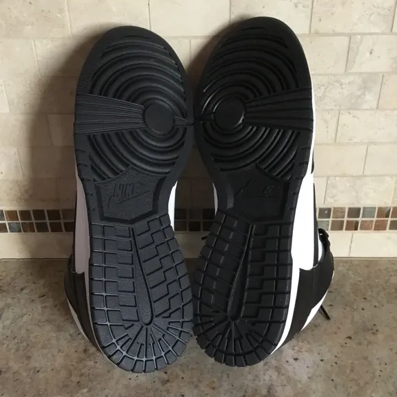 NEW Nike Men’s Dunk High Top Retro Panda Sneakers