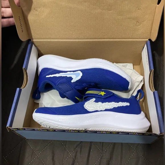 NEW Nike RARE Star Runner 3 DREAM Blue Sneakers Running Shoes - Size 12c