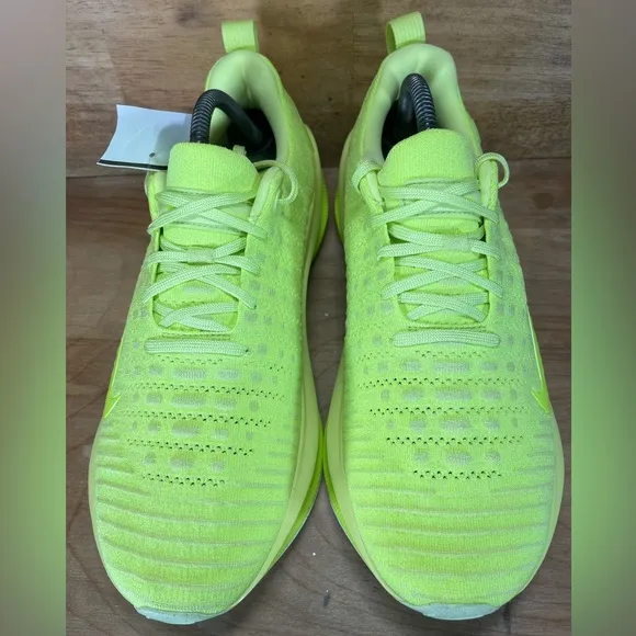 NEW Nike Reactx Infinity Run 4 Mens Size 10.5 Running Shoes Sneakers Barely Volt