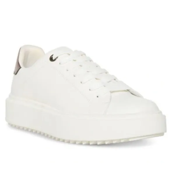 New Steve Madden (REVOLVE) Carley Trainer White/ Pewter Sneakers Size 10B