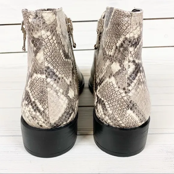 NEW Steven by Steve Madden Hickory Ankle Boots 8