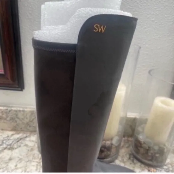 NEW STUART WEITZMAN BOOTS