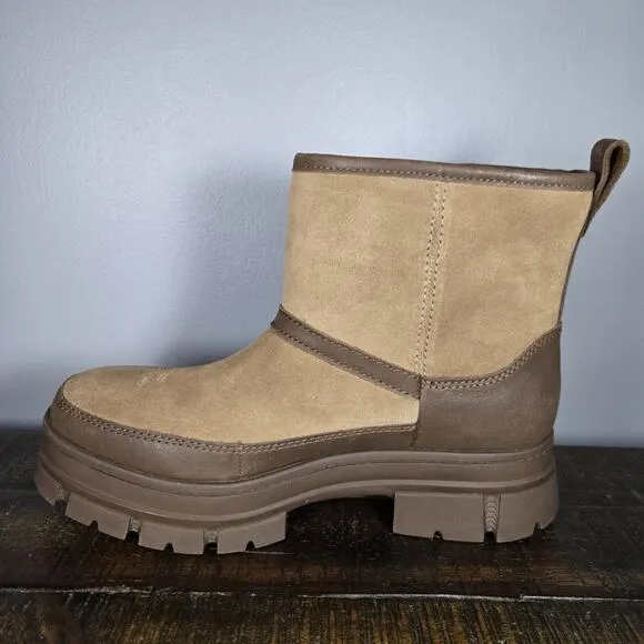 NEW UGG Ashton Zip Platform Womens Size 9.5 Zipper Fuzzy Boot Shoes Winter Brown