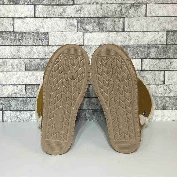 New Ugg Koolaburra Womens 6 Alamie Tan Suede Lined Boots