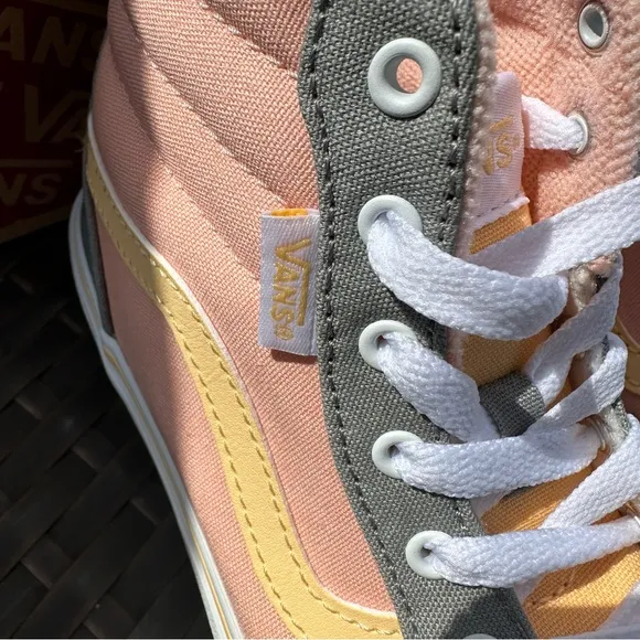 New Vans Filmore Platform High Top Sneakers, Size 1, Kids Youth, Tropical Peach