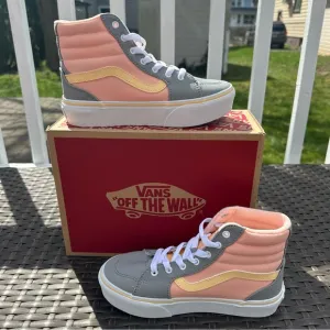 New Vans Filmore Platform High Top Sneakers, Size 1, Kids Youth, Tropical Peach