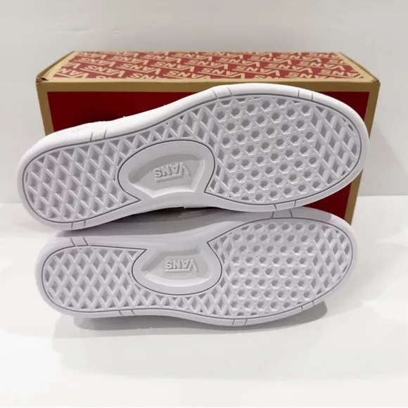 New Vans Leather Lowland CC Men’s Shoes in original box