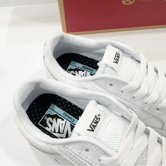 New Vans Leather Lowland CC Men’s Shoes in original box