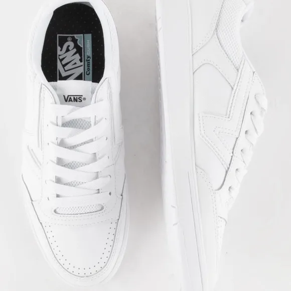 New Vans Leather Lowland CC Men’s Shoes in original box