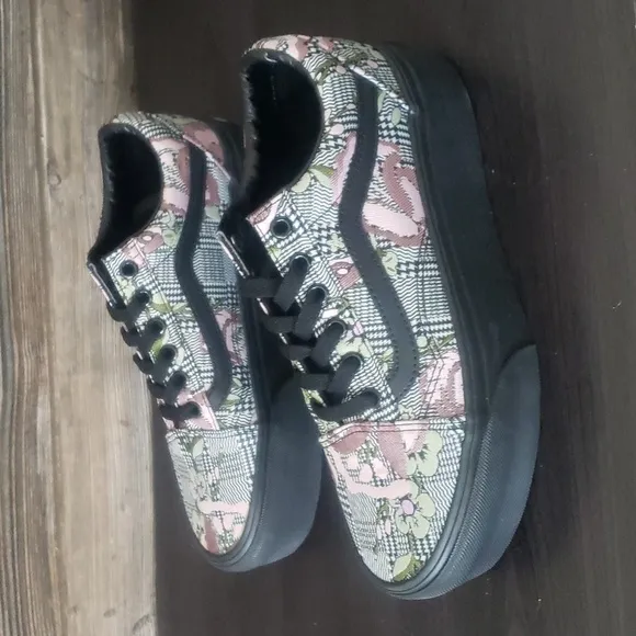 New Vans Old Skool Black Plaid Floral Platform Sneakers Whimsy Goth Festival